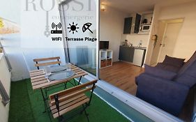 THALASSA STUDIO PLAGE 50 Mètres Commerce WIFI